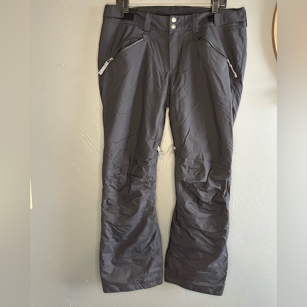 The North Face women’s size L snow pants.